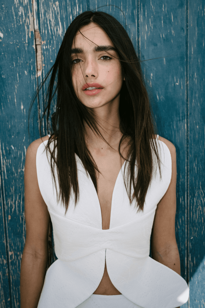 LACY DAISY - EMBROIDERY PRINT FABRIC ICONIC FLORAL SHAPE CUTOUT TOP - OFF WHITE