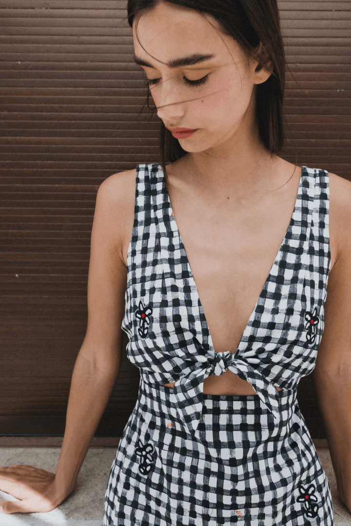 VALENCIA - THICK STRAP MINI DRESS WITH EMBROIDERY - BLACK PLAID