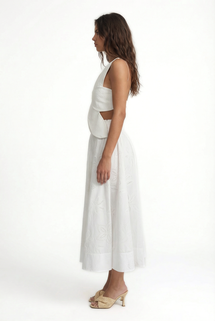 LACY SICILY - EMBROIDERY PRINT FABRIC A-LINE PLEATED MIDI SKIRT - OFF WHITE
