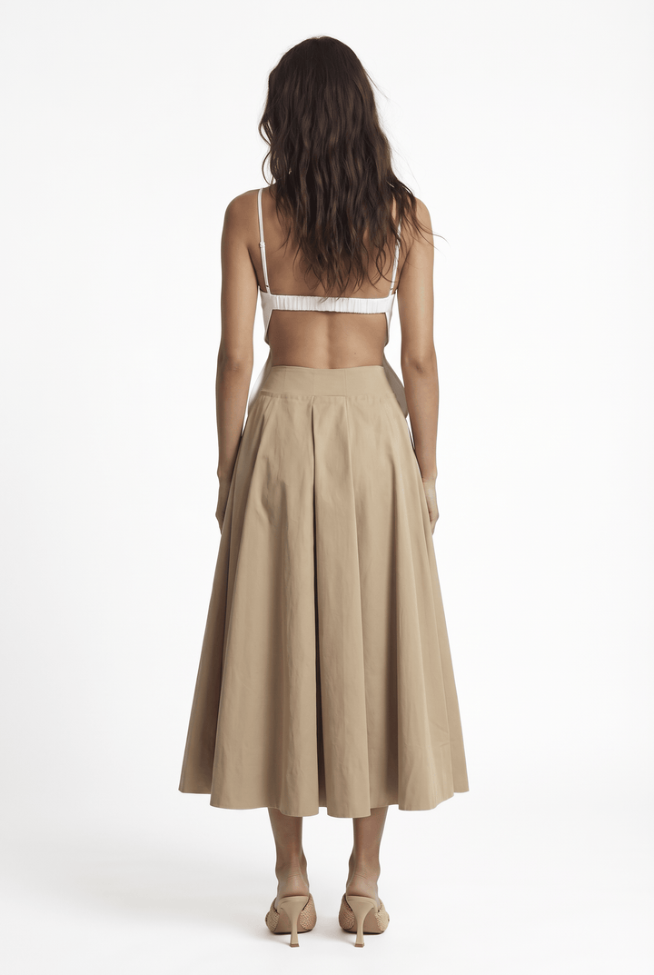 LACY DAISY - EMBROIDERY PRINT FABRIC ICONIC FLORAL SHAPE CUTOUT TOP - OFF WHITE