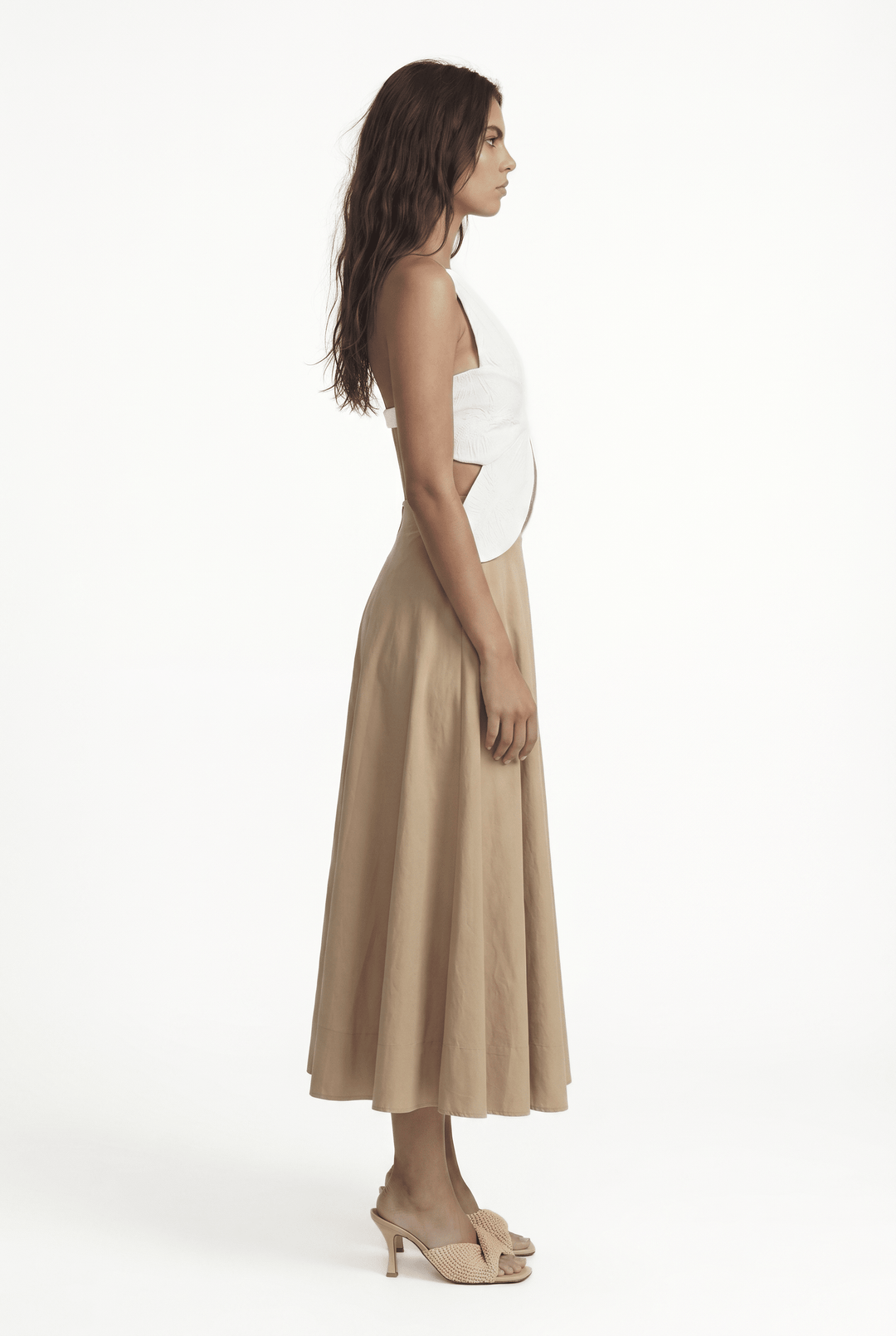 LACY DAISY - EMBROIDERY PRINT FABRIC ICONIC FLORAL SHAPE CUTOUT TOP - OFF WHITE