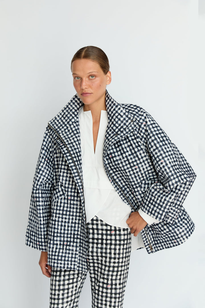 MONICA - OVERSIZED STAND COLLAR RAINCOAT - BLACK PLAID