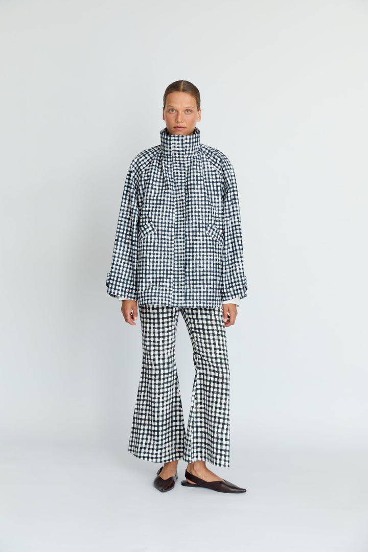 MONICA - OVERSIZED STAND COLLAR RAINCOAT - BLACK PLAID