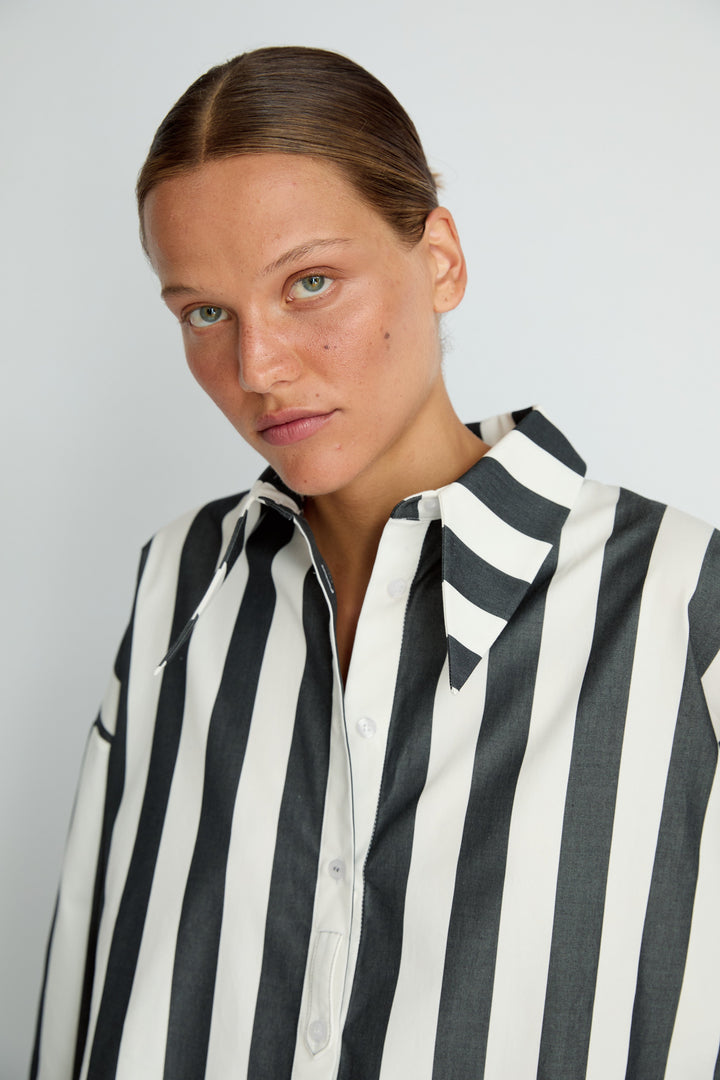 BELLA - LONG COLLAR SHIRT WITH EPALLETS ANTHRACITE WHITE STRIPE