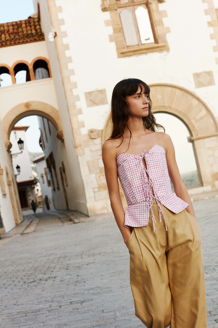 BIANCO TOP - STRAPLESS BUSTIER WITH CRISSCROSS FRONT TIE - PINK PLAID