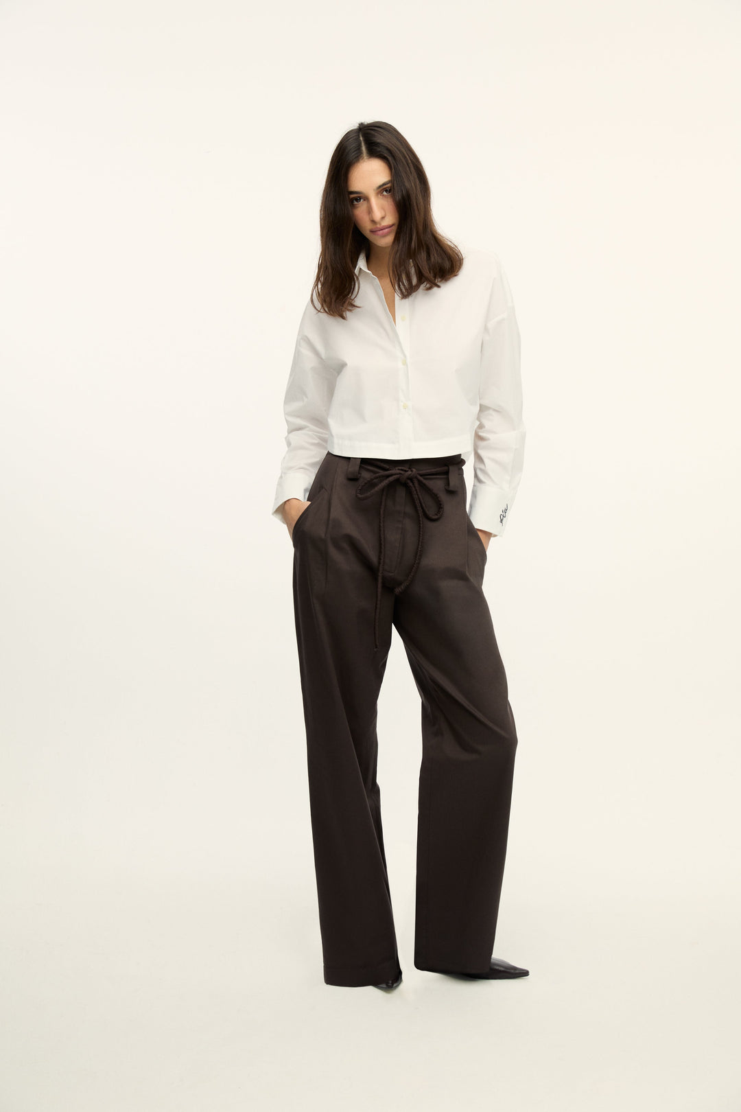 RODRIGO - HIGH WAISTED PLEATED PANTS WITH ROPE BELT- BROWN