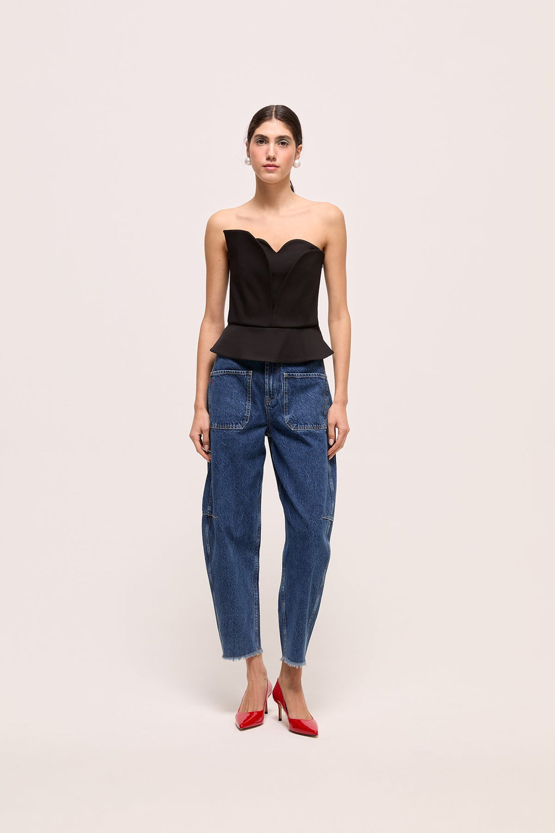 COCO - CURVED TAPARED JEAN - MID BLUE WASH DENIM