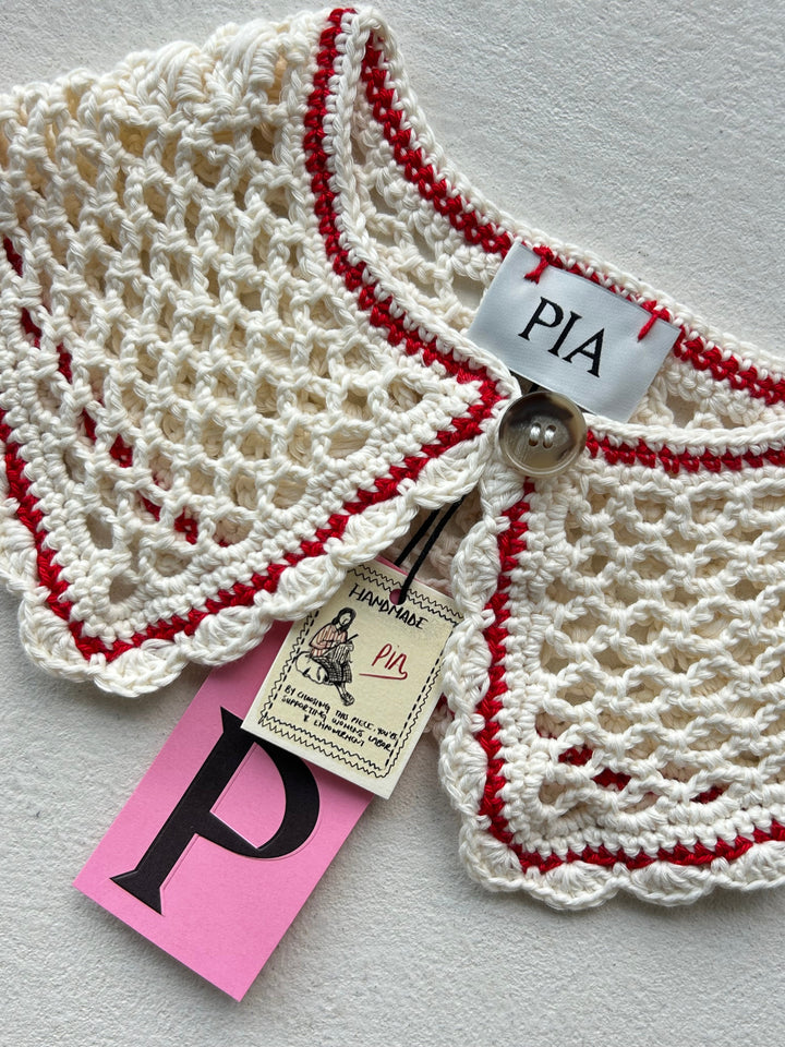 CAVE - HAND-KNITTED COLLAR - ECRU