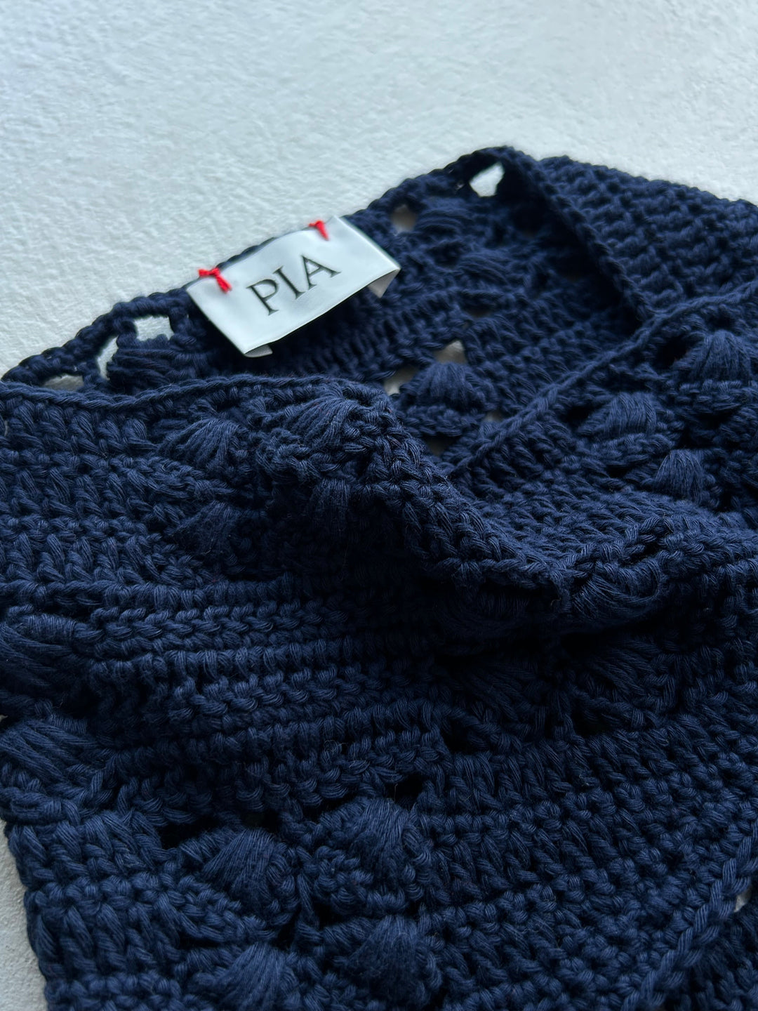 GIGI - TRIANGLE KNIT SCARF - NAVY