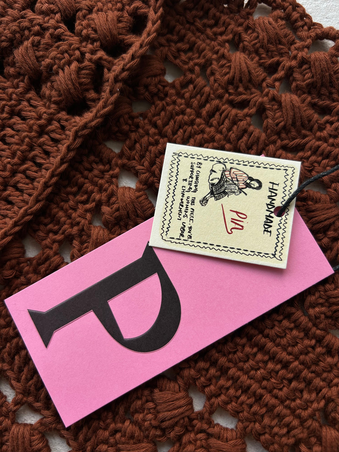 GIGI - TRIANGLE KNIT SCARF - CINNAMON