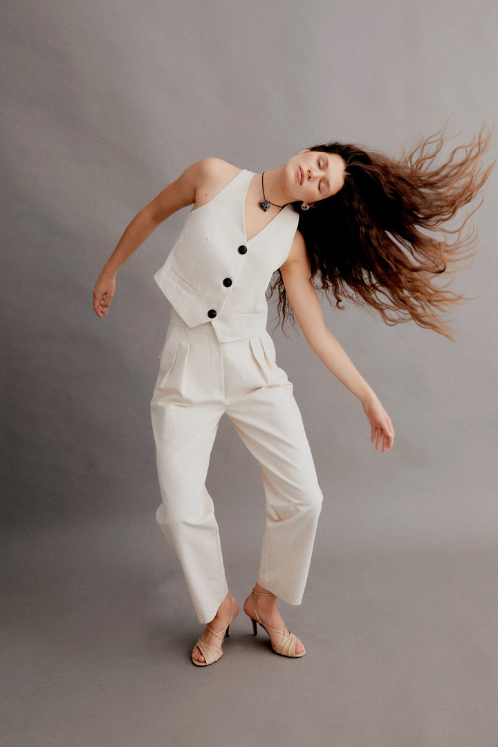 Poca - Ecru Belted Stretch Straight-Leg Pants